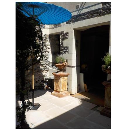 Appart 2 Pieces Et Jardin Hyper Centre Ville Angers Exterior photo